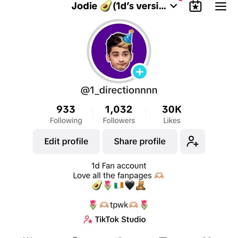 To hit 1.5k on TikTok 🤍🫶🏼 - Probs a push but we’ll see 🤍🫶🏼