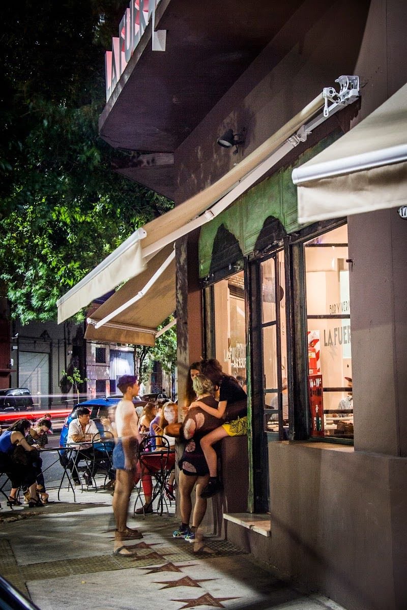 La Fuerza, bar y vermú - Vermuteria boa pra tomar uns vermus no terraço