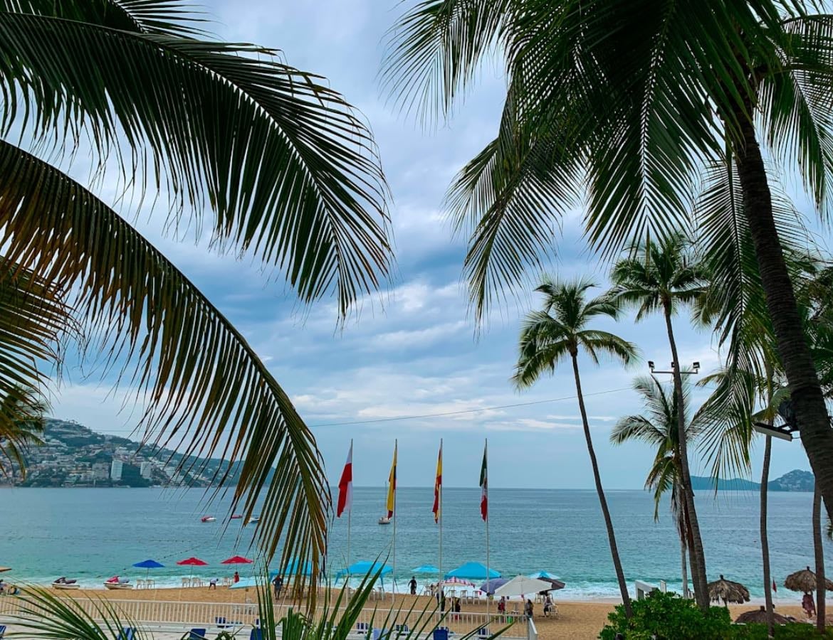 Acapulco - Places hypelist by Regina Brito