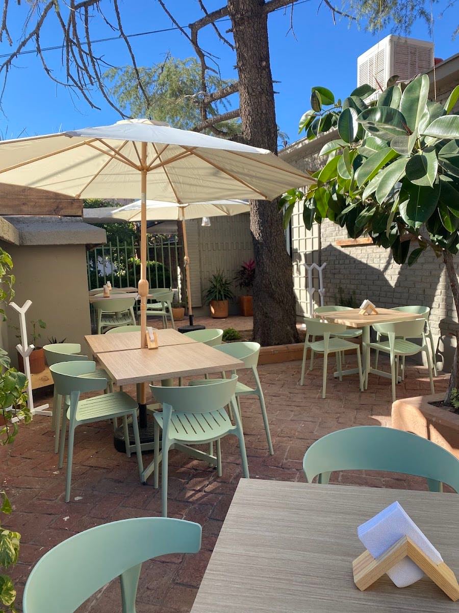 Hoja santa Restaurant