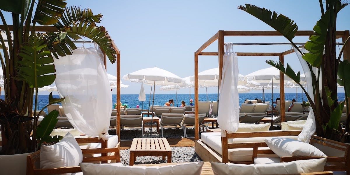 Cocoon Beach Nice