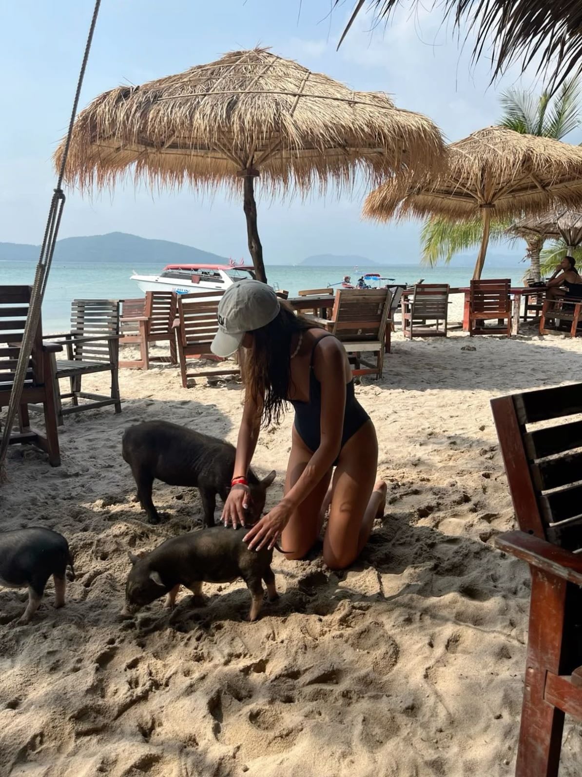 Pasear por Koh Samui en tirolesa, ir a la isla de los cerditos y la mano