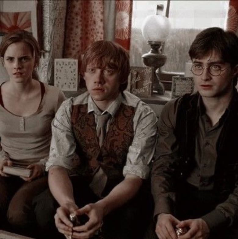 Harry Potter and the Philosopher's Stone - Chris Columbus · 2001