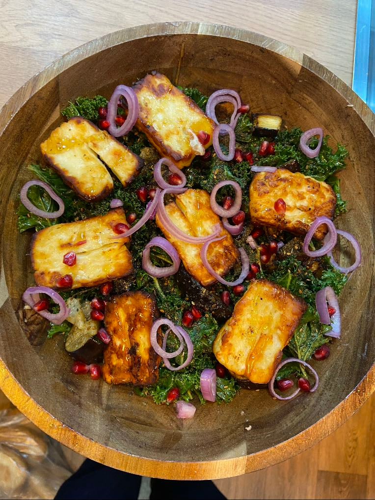 Balsamic date kale salad with fried halloumi