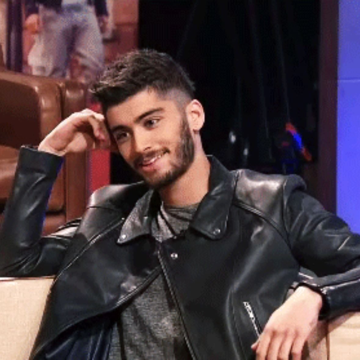 Midnight Memories ๐ฅ