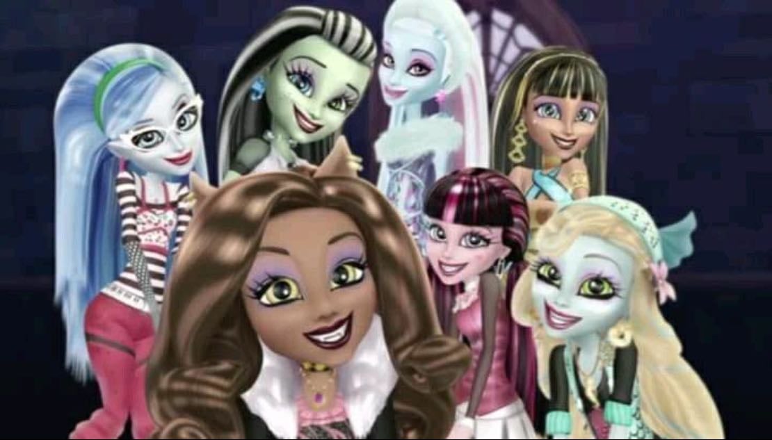 Monster high - https://vt.tiktok.com/ZS51Hk6ke/