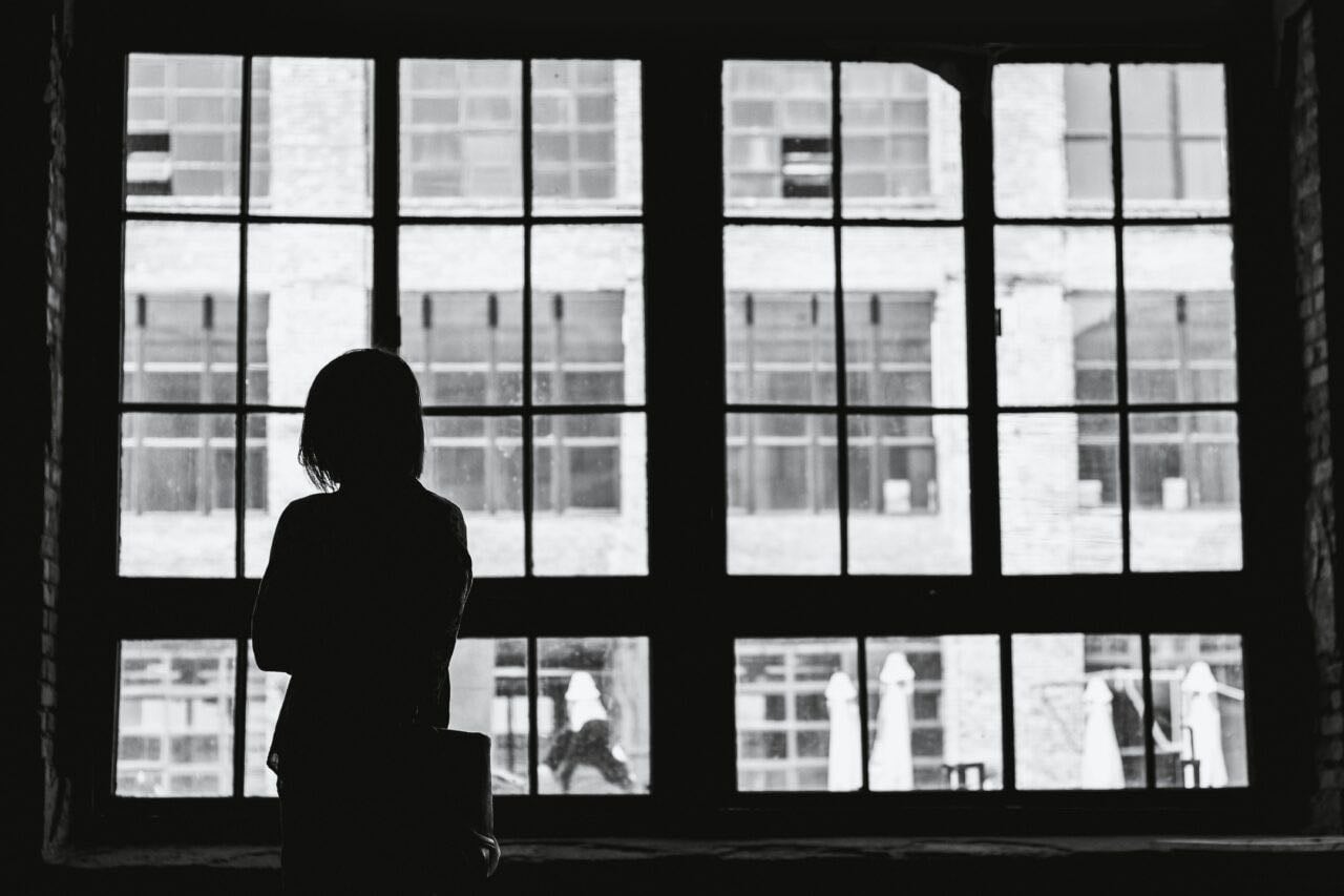 Suicidio: ¿Existe realmente el efecto llamada? - Ethic