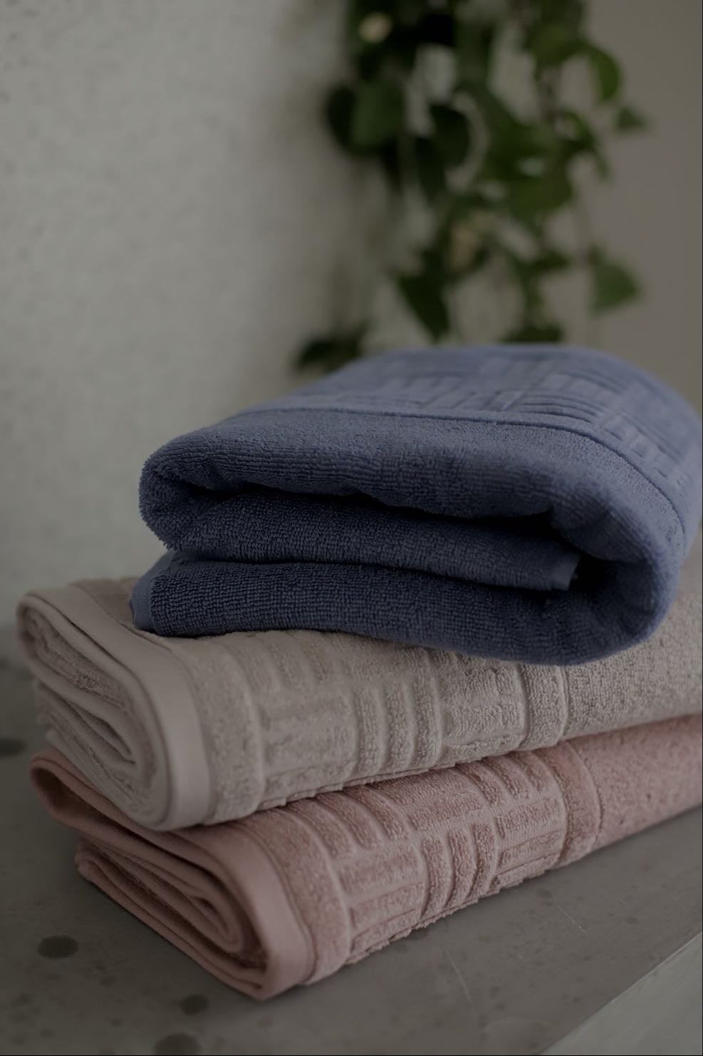 a towel - a good one please (and nice)