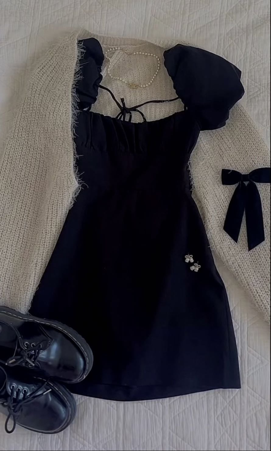 casual dresses - colors: navy blue, white, beige, wine red, military green, with flowers