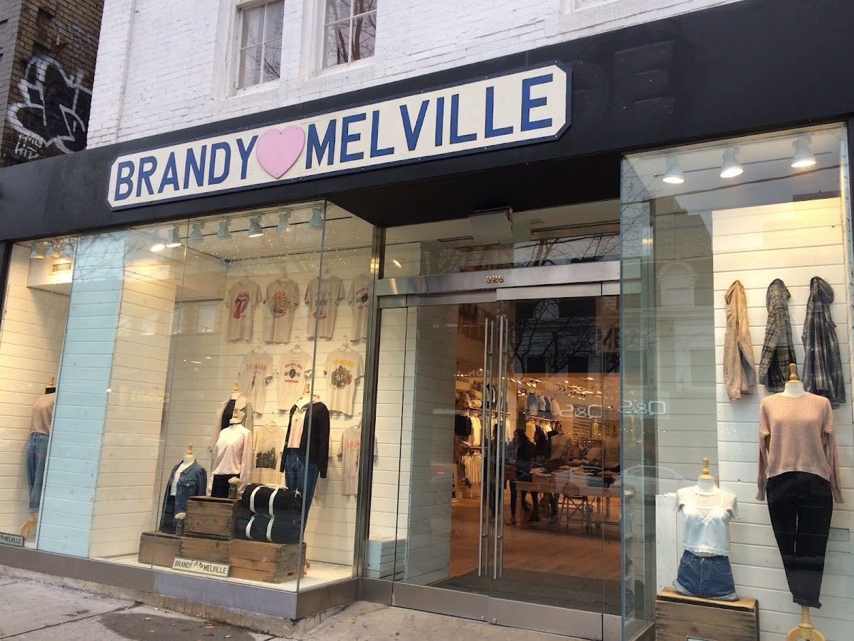 Brandy Melville - Absolute favorite store with the best sizing馃檹