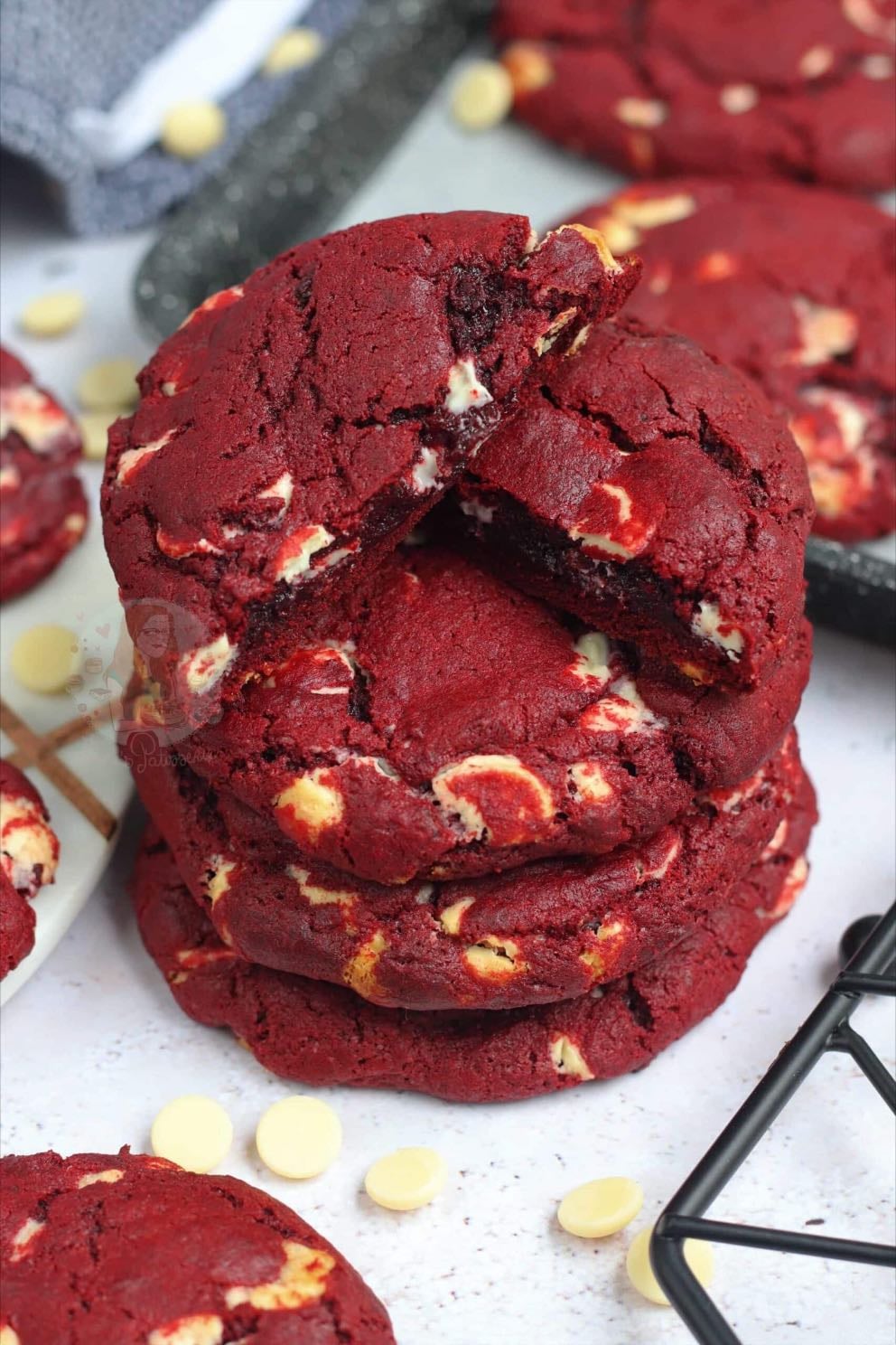 red velvet cookies
