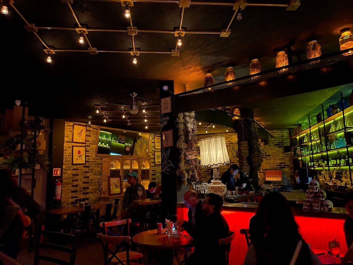 BOTICA COCINA BAR
