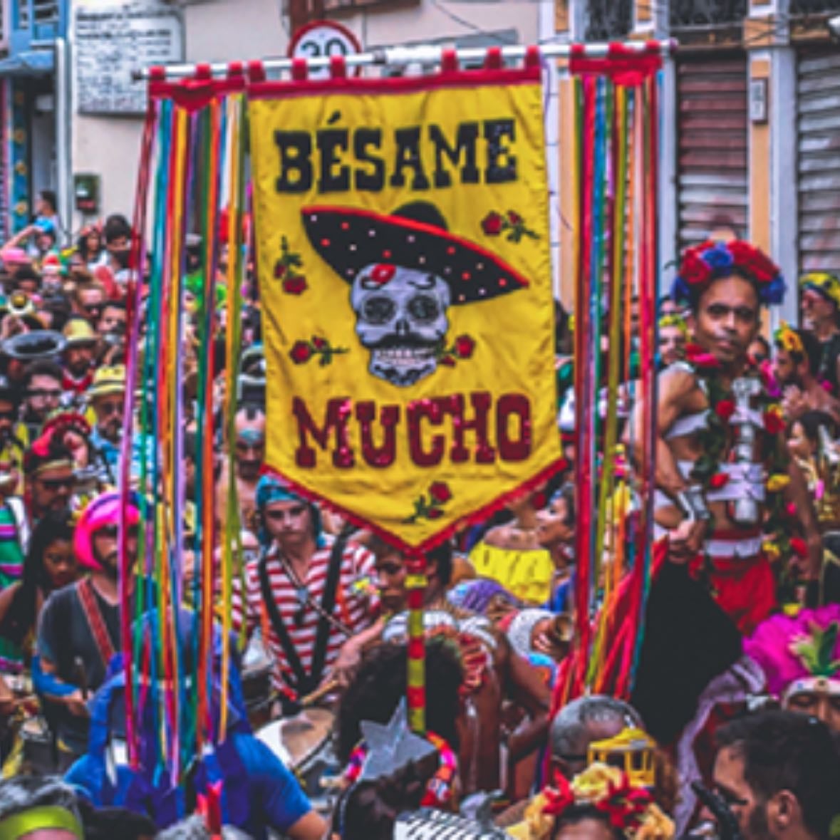 Besame mucho - 07h Largo dos Guimarães