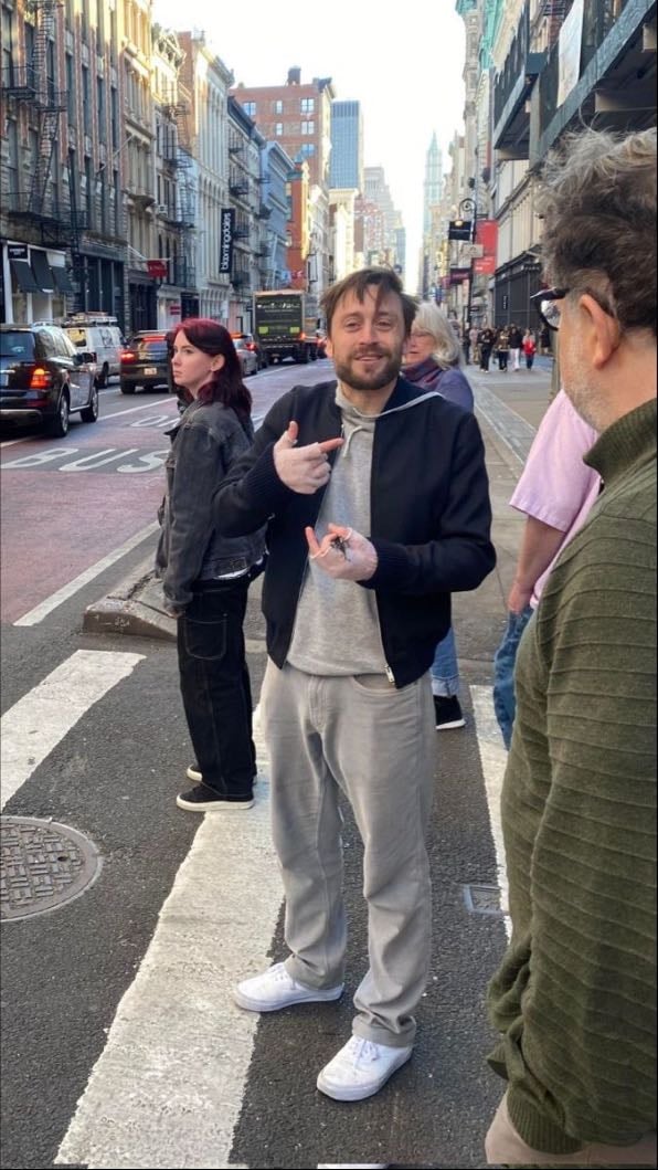 Homeless final boss - Delightful