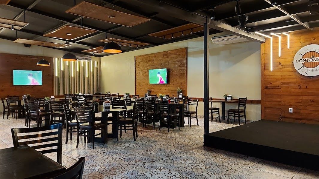 Conteiner''s Squash & Bar
