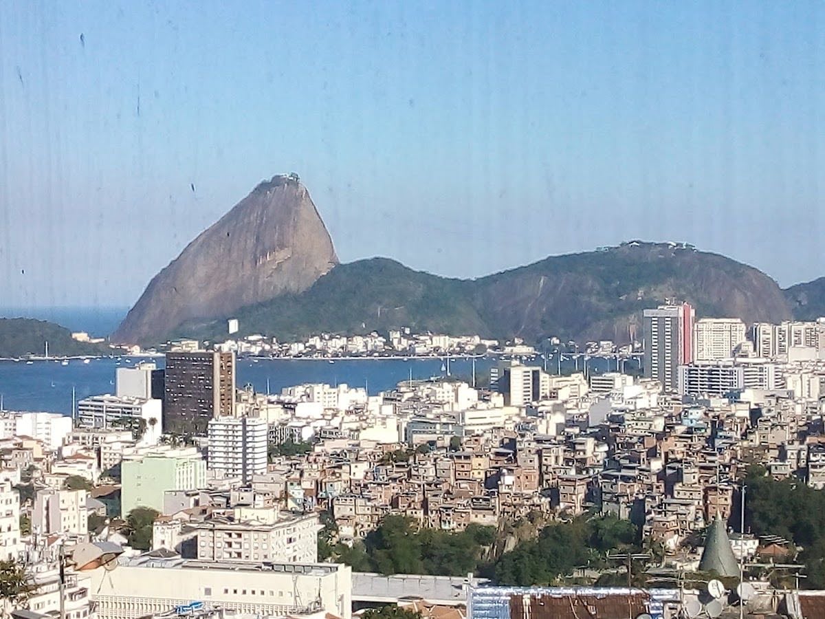 RJ
