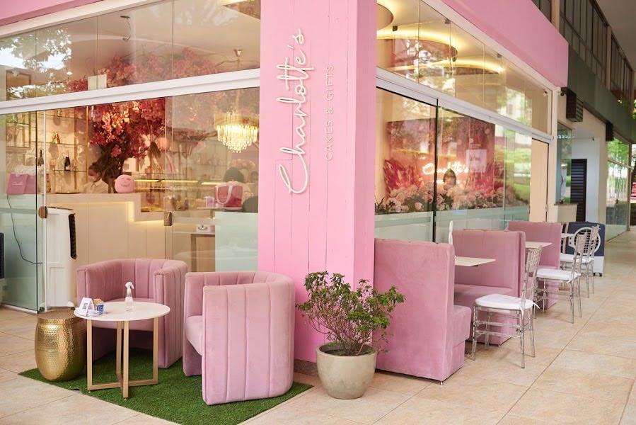 Charlotte's Cakes & Gifts
