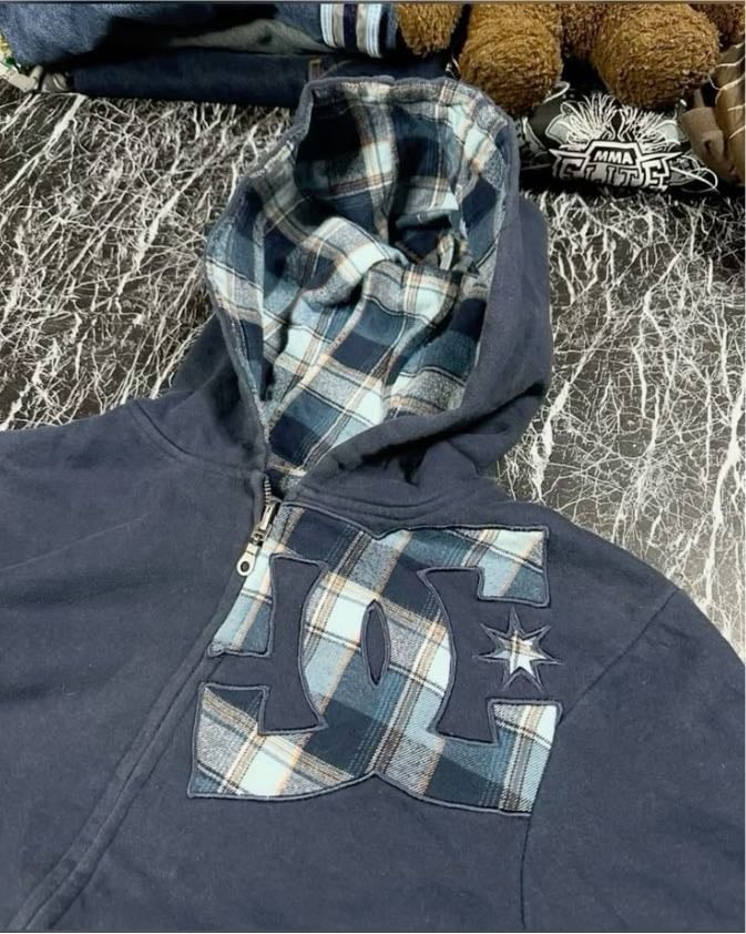 Reversible Plaid DC jumper