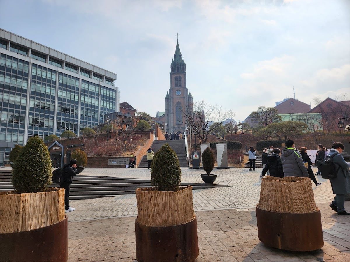 Myeong-dong