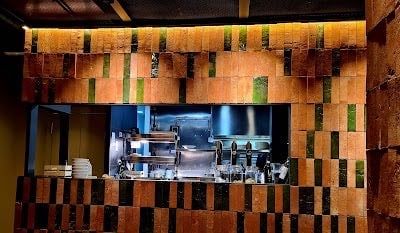 Somos Raro Restaurante