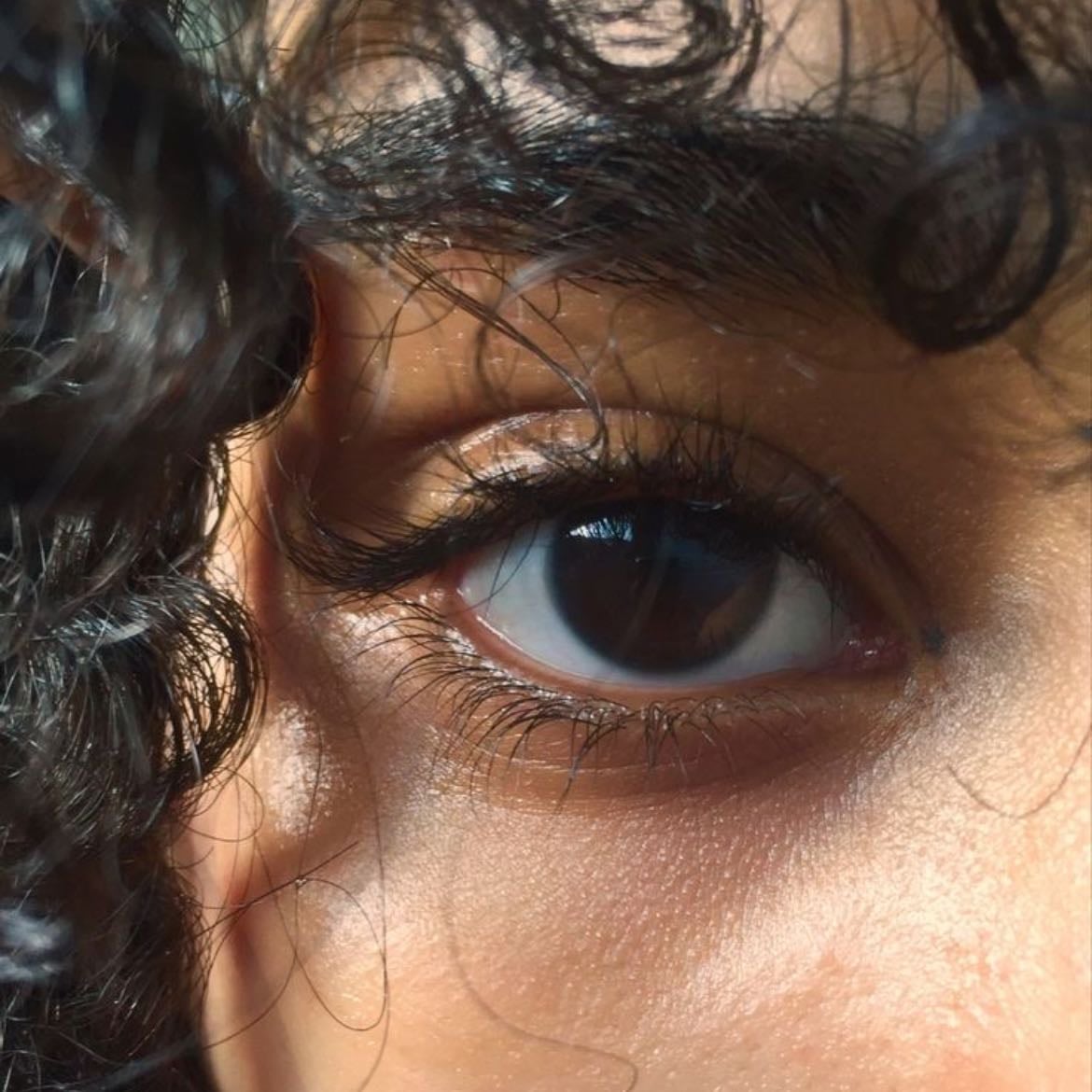 doe eyes - no one's immune to her eyes