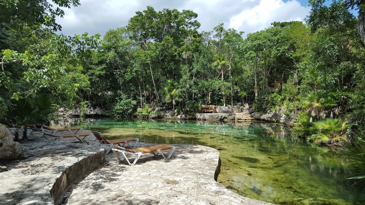 Cenote Yax-kin