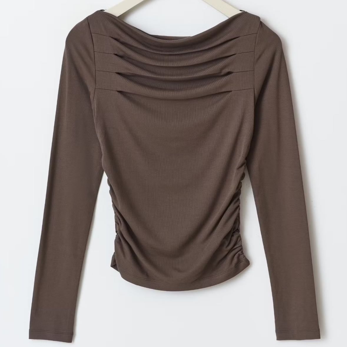 Boatneck top - 13€
