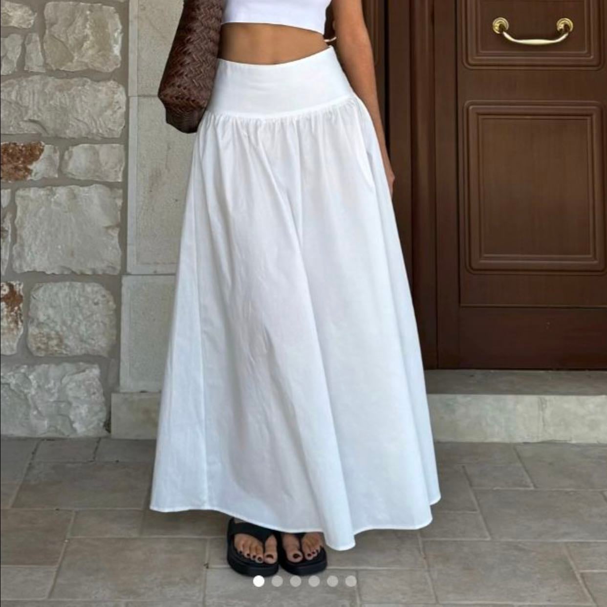 Long skirt