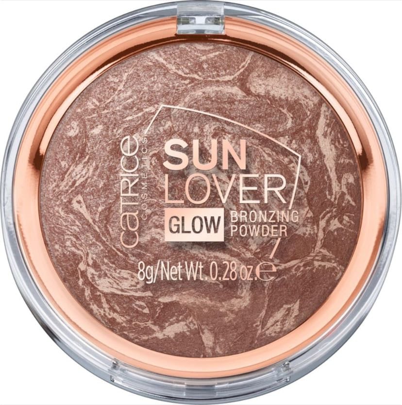 Catrice powder bronzer - Makes my skin look soo dewy and beautiful!
