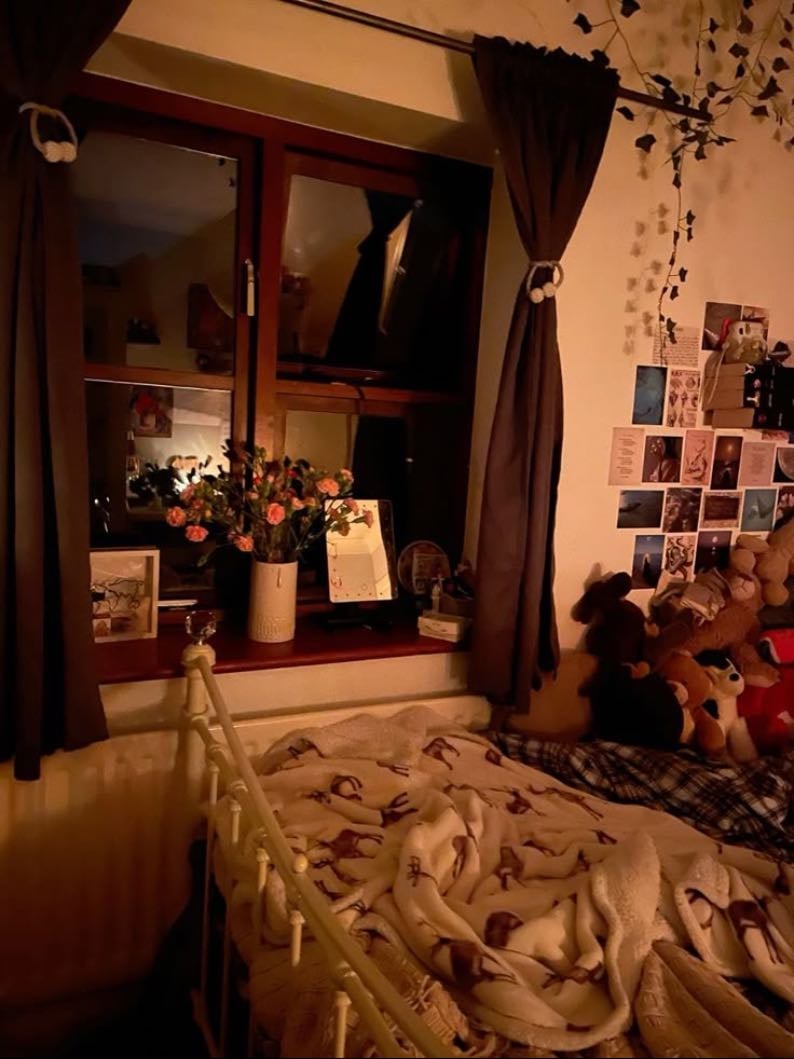 decorate room
