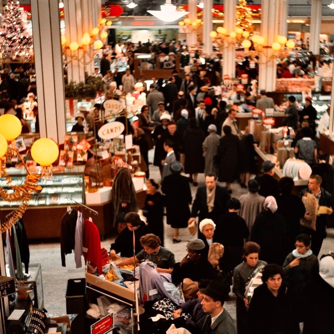 mall christmas shopping - the shopping montage in a christmas movie