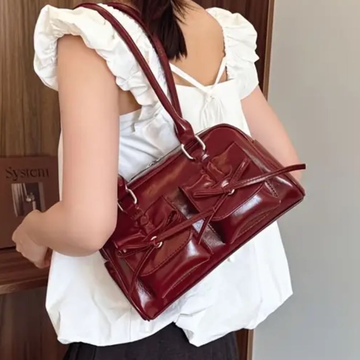 ID: BU805763 - colores negro y burgundy