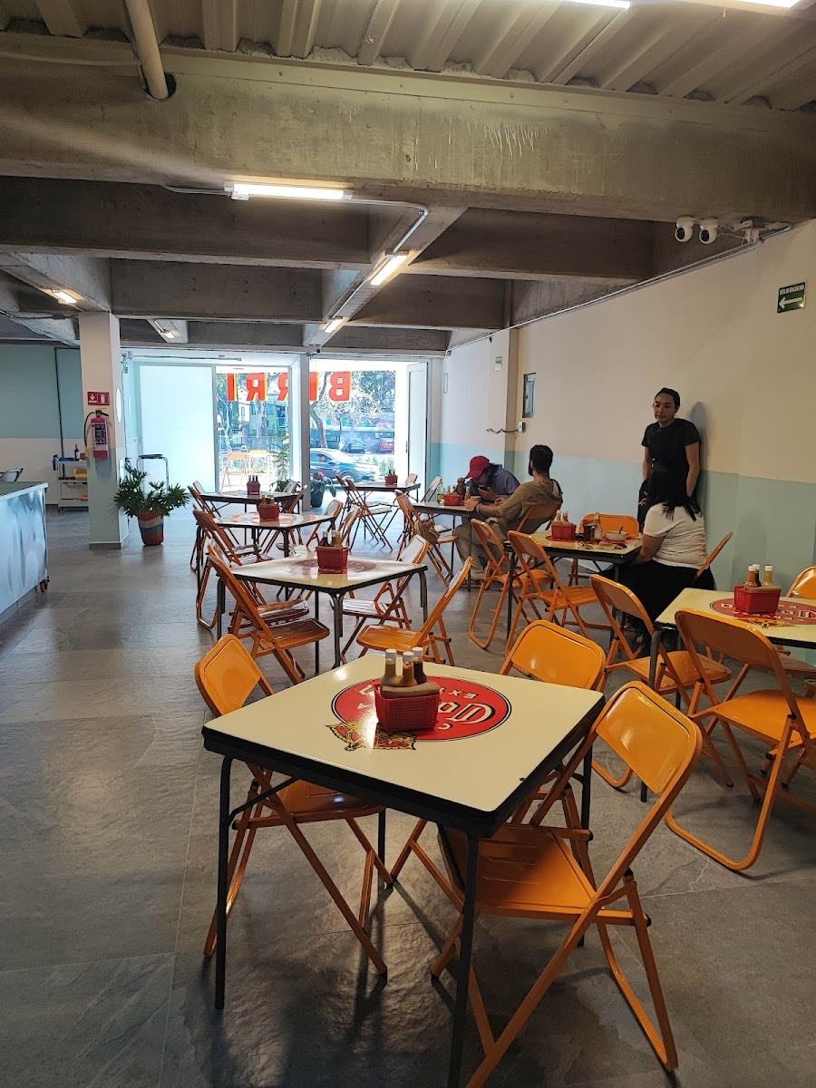 Birria Maromero Sabrosón Av. Camarones