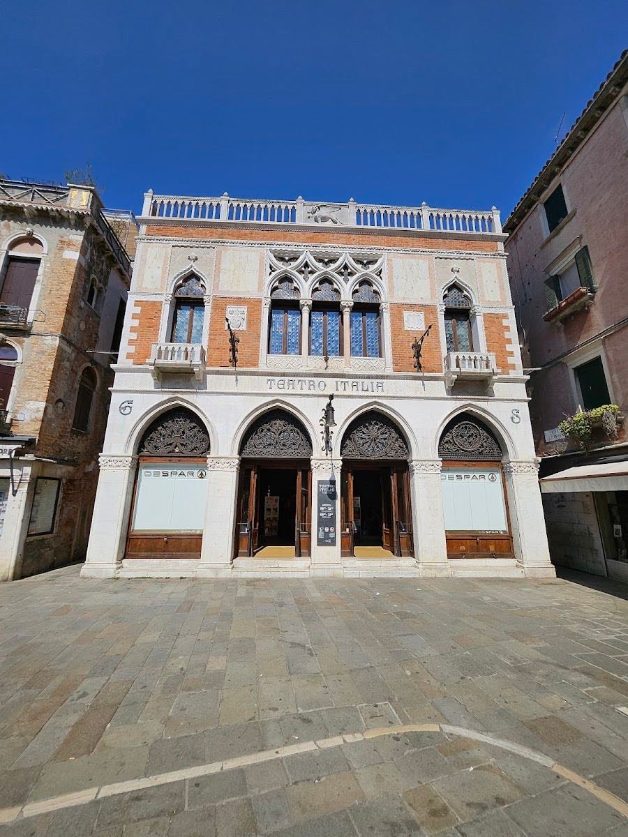 Ex Teatro Italia