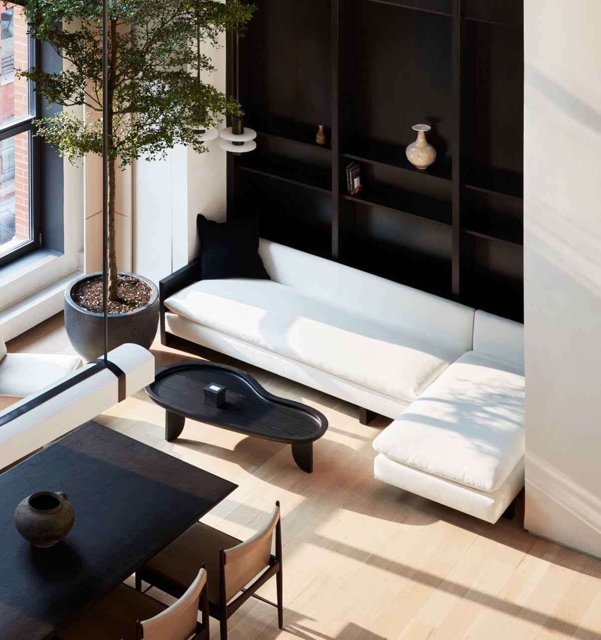 Calma Daybed - Helena Clunies-Ross for ROOM
