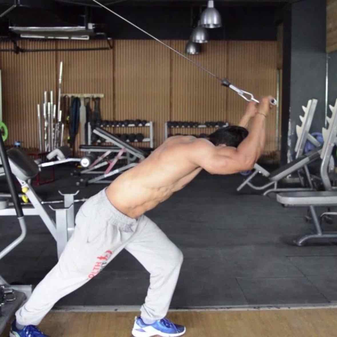 Triceps Pulley Extension - Triceps