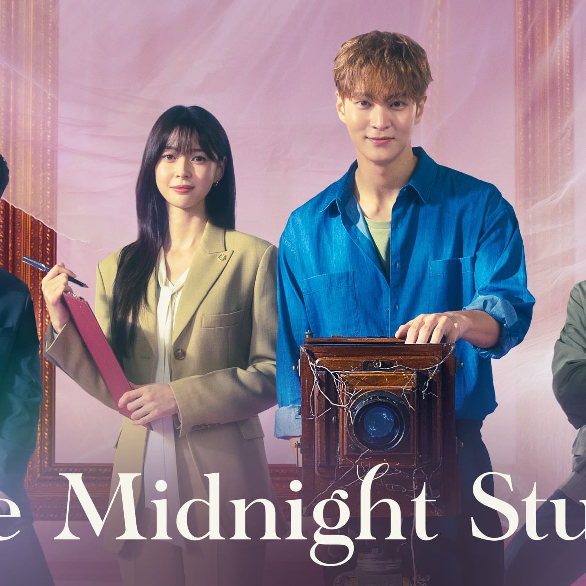 The midnigt studio - 16 episodios 2024
