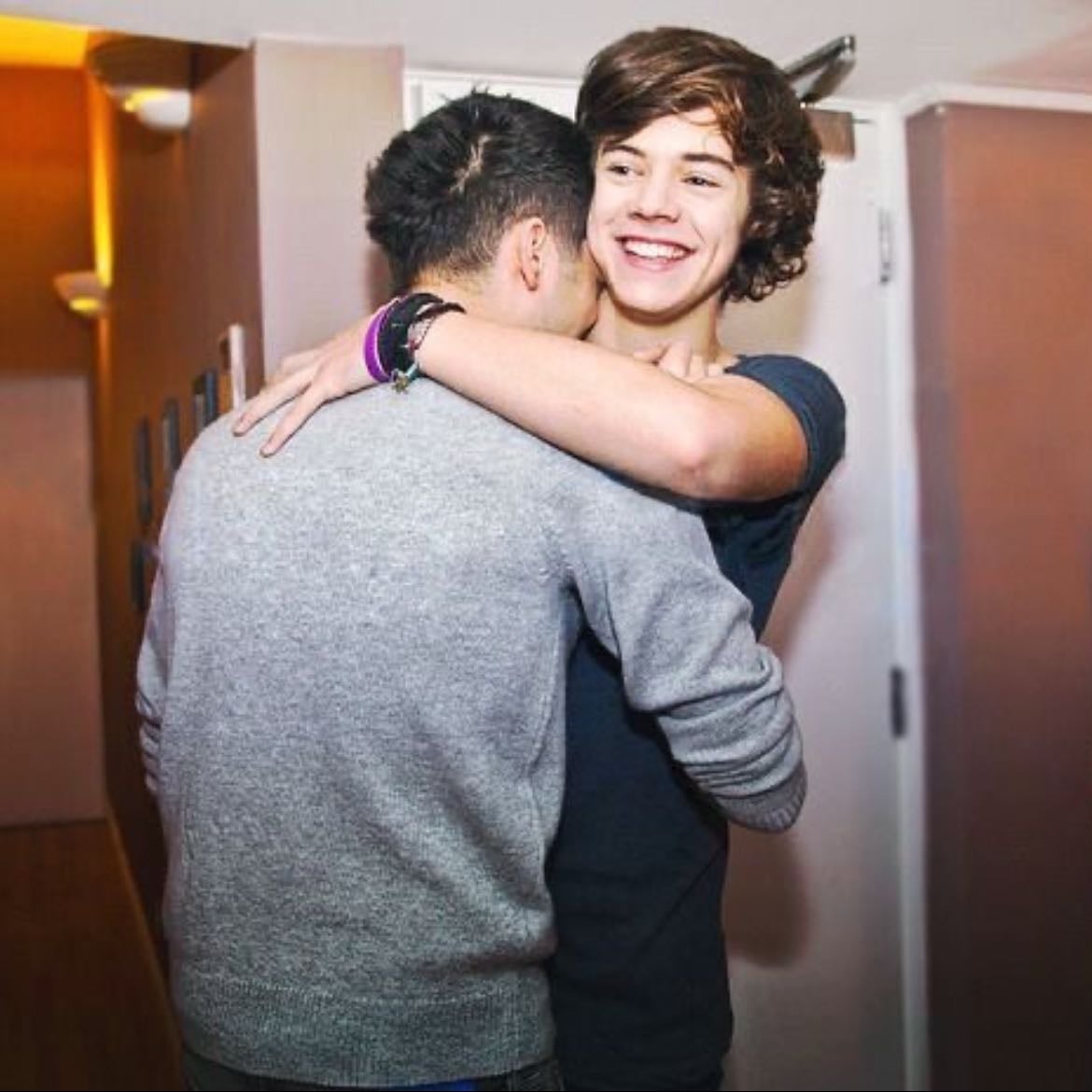 1. Zarry β€οΈβπ©Ή