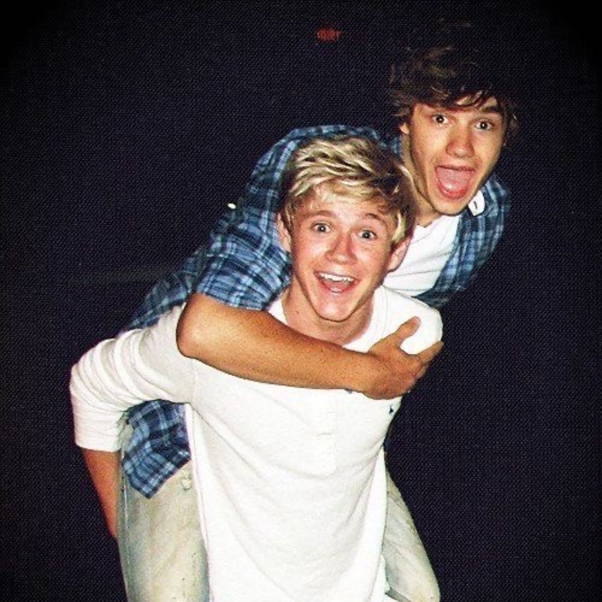2. Niam π