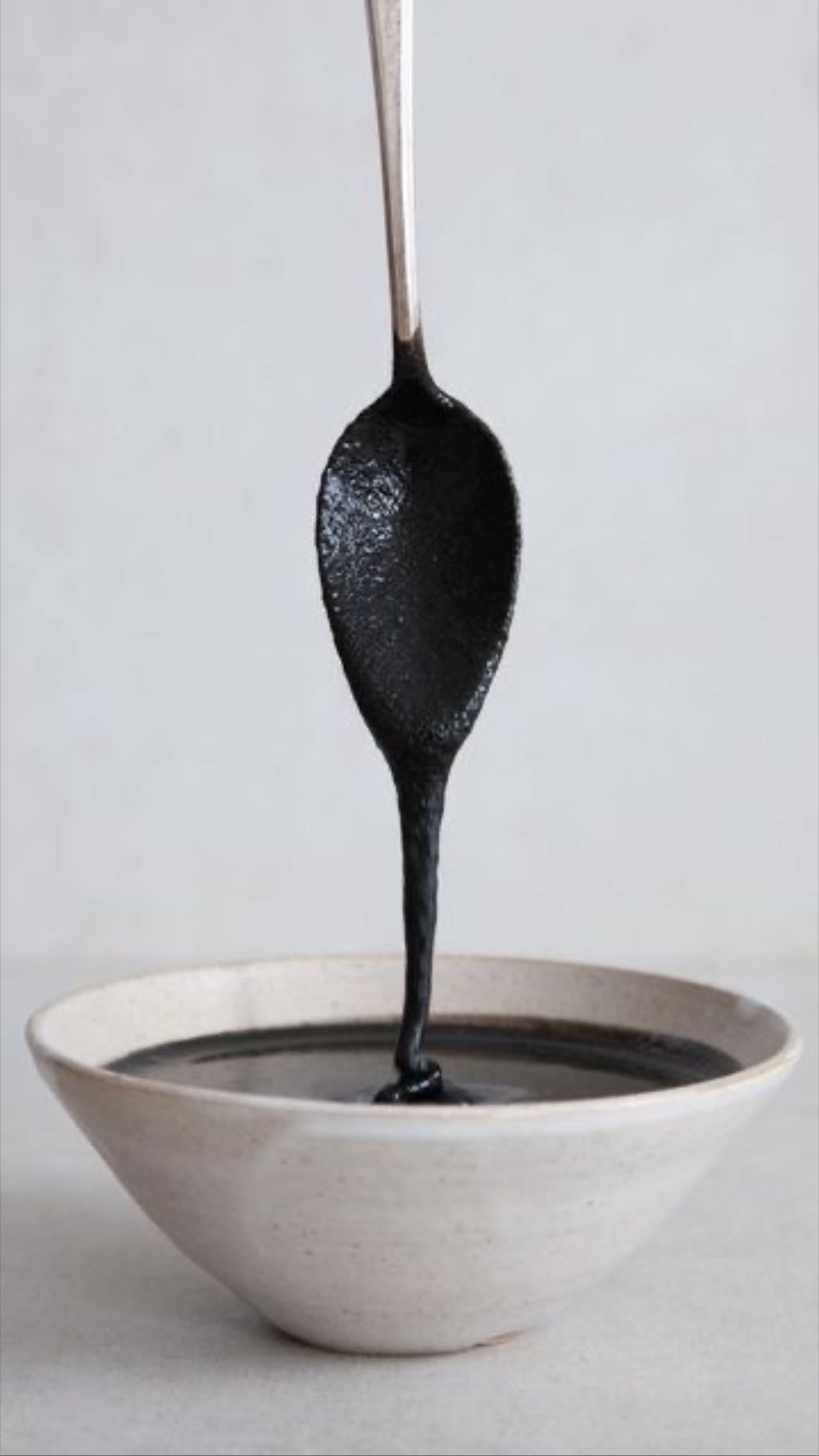 black sesame paste