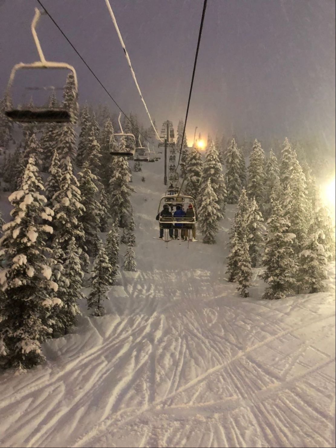 Go skiing โท๏ธ
