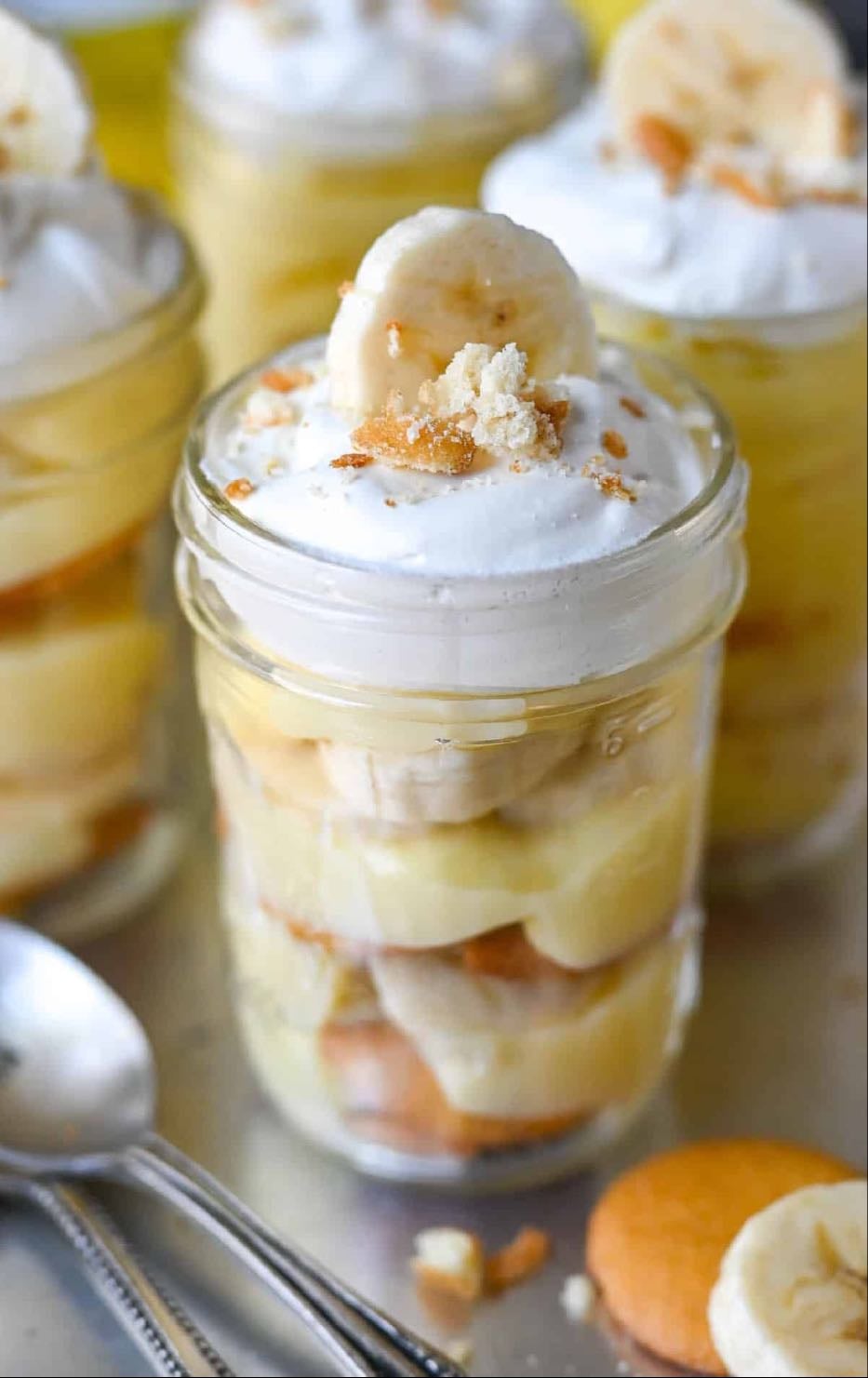 Homemade banana pudding