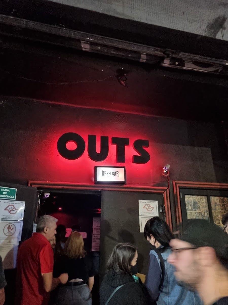 Clube Outs