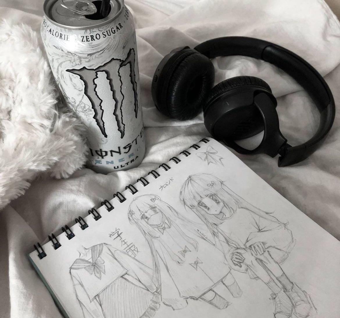 𝓜usic - Music hypelist by 𝓢ofii