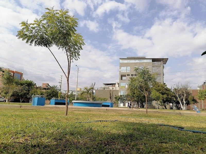 Miraflores Country Club Main Park