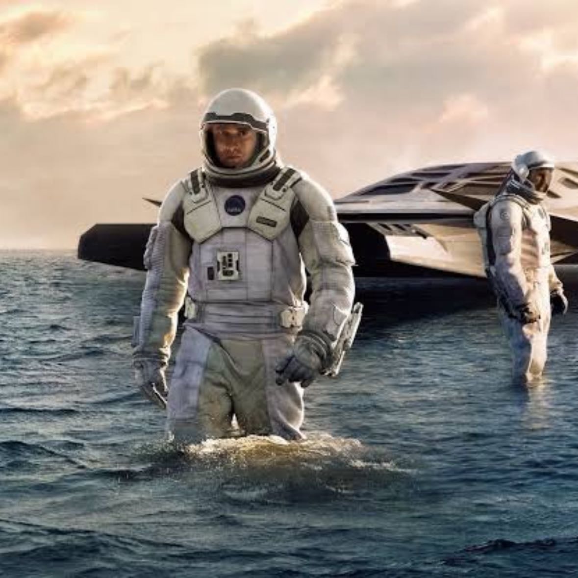 Interstellar - Christopher Nolan · 2014