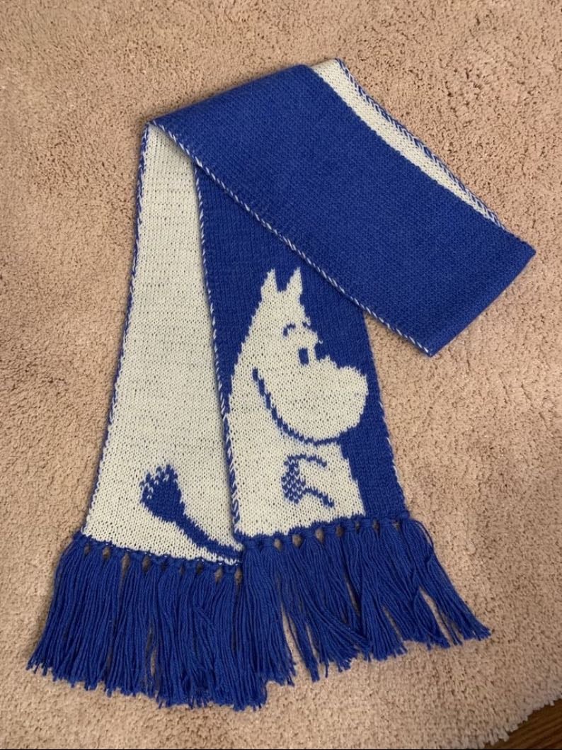 Moomin scarf