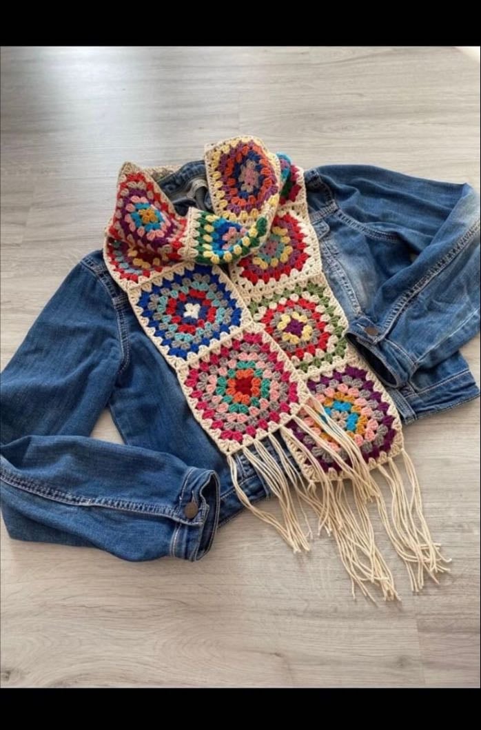 Granny square scarf