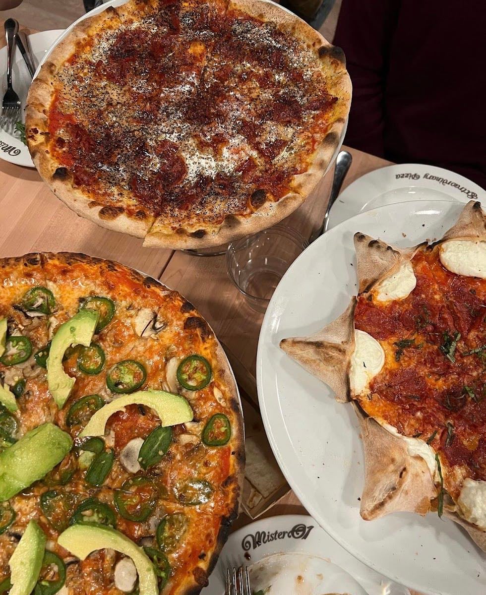 Mister O1 Extraordinary Pizza - Flower Mound - Pizza