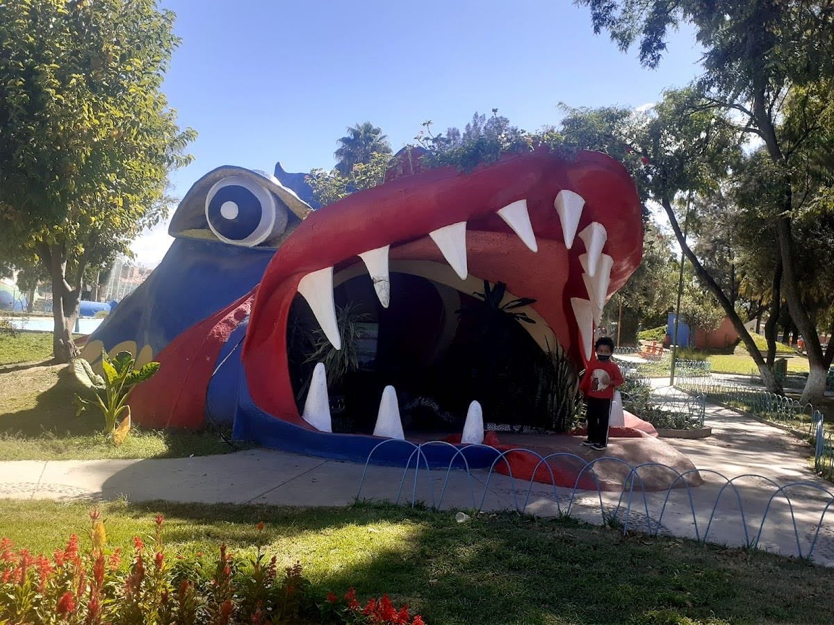 Parque Mariscal Andrés de Santa Cruz
